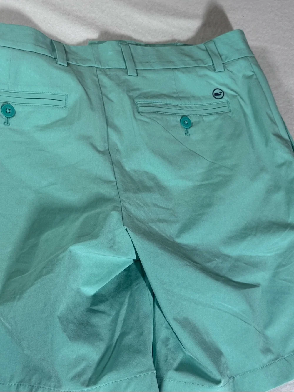 Vineyard Vines tailored flat